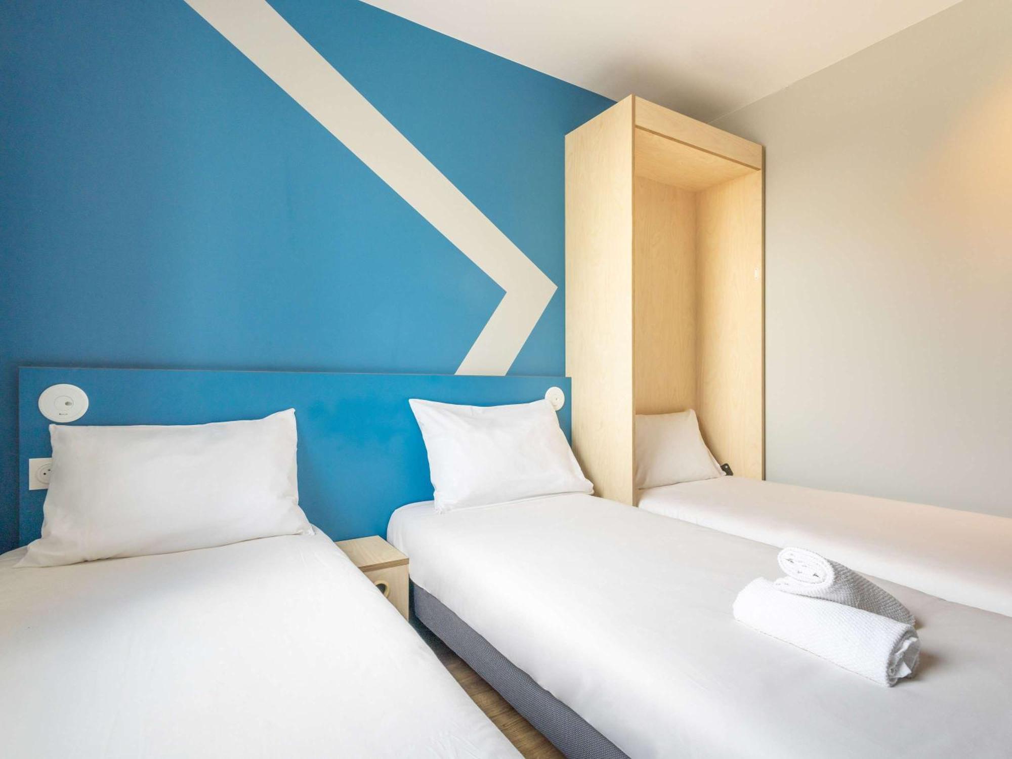 ibis budget Nanterre La Defense Exterior foto